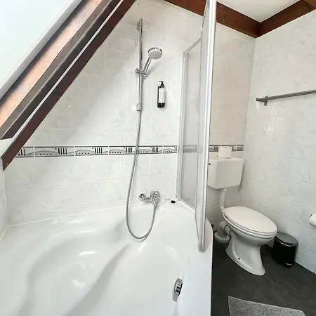 2 Im Haus Mit Sauna & Bergblick, 2 Kuechen, 2 Baeder