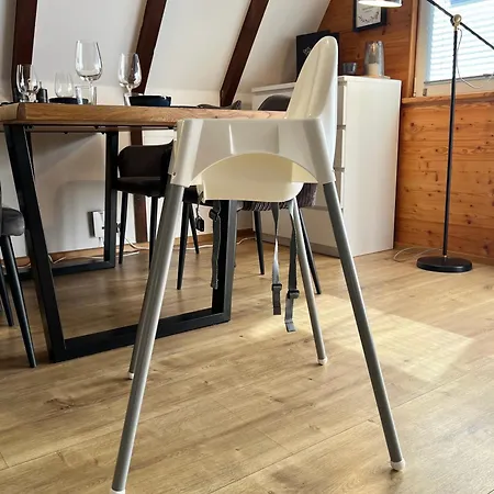 2 Im Haus Mit Sauna & Bergblick, 2 Kuechen, 2 Baeder Hébergement de vacances Siegsdorf
